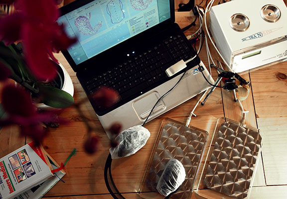 Paris Bridge1 576x400